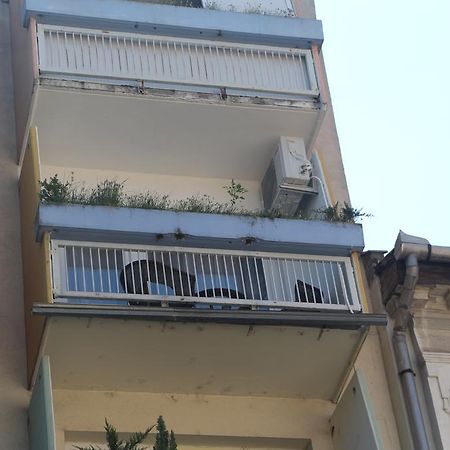 Verona Apartman Szeged Ngoại thất bức ảnh