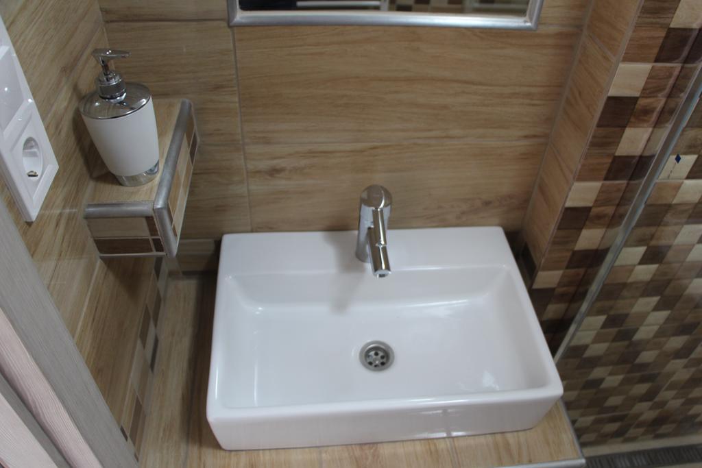 Verona Apartman Szeged Ngoại thất bức ảnh